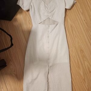 Forever 21 Cream Checkered Midi Dress